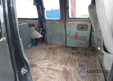 2003 Chevrolet Express Upfitter from USA, damaged, VIN 1GBFG15T731171281